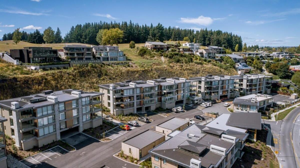 Lake View Studio Apartment Wanaka Exterior photo
